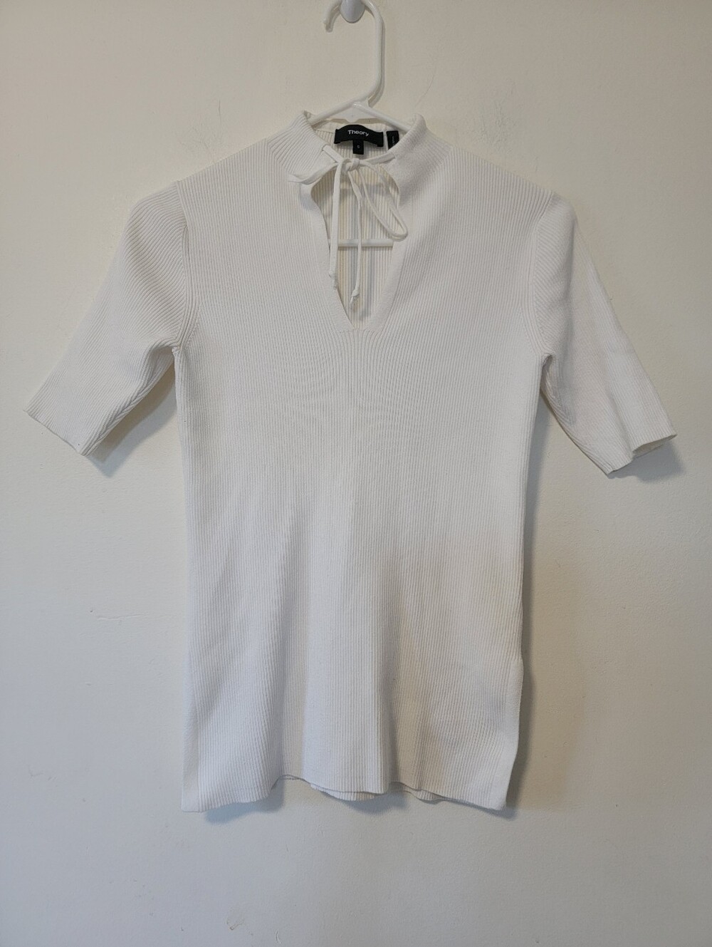 Theory White Tie-Neck Ribbed Short Sleeve Top